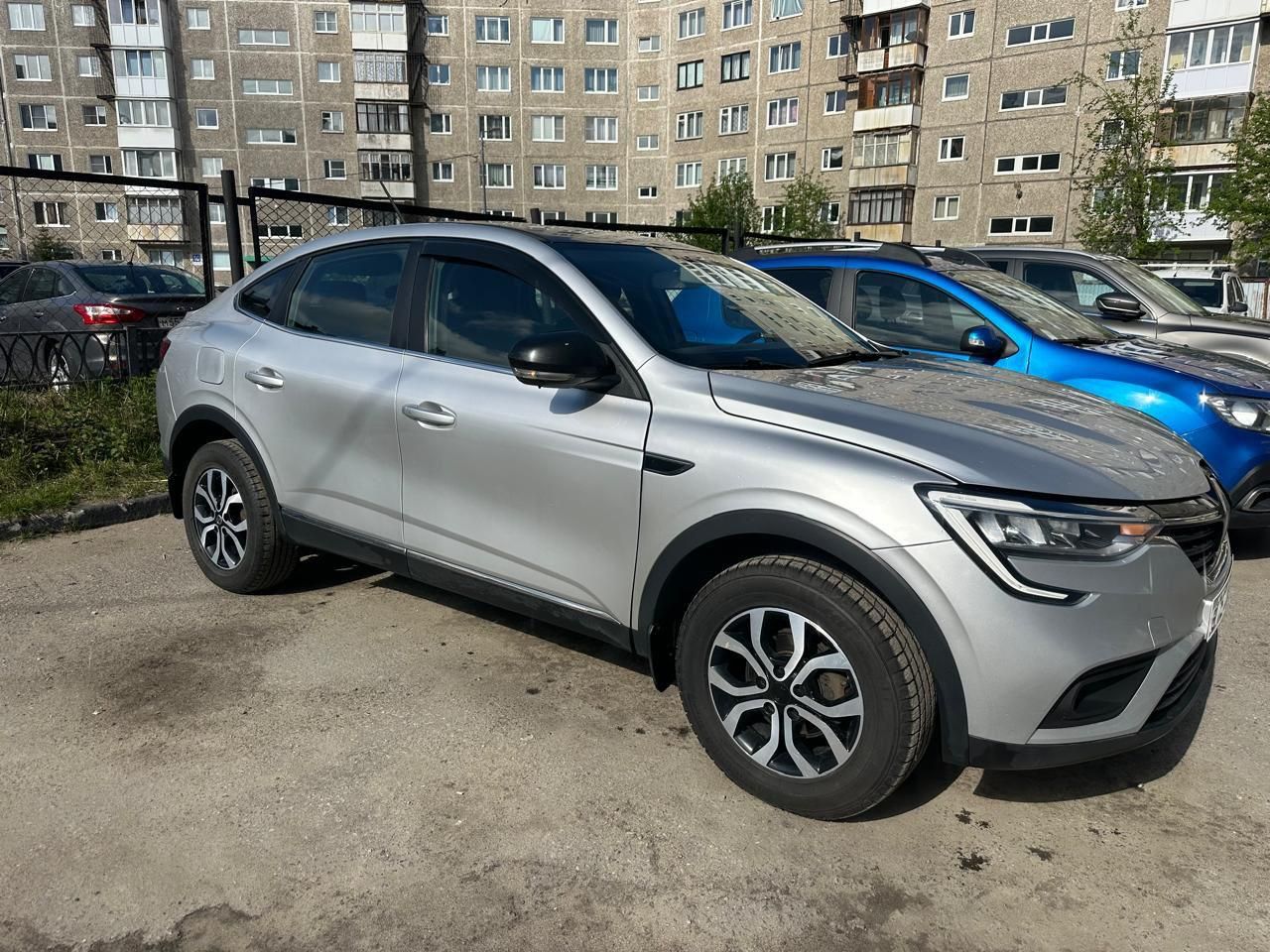 {{ obProduct.name }}