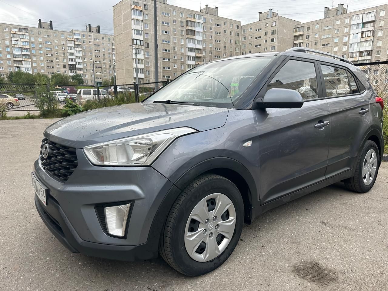 {{ obProduct.name }}