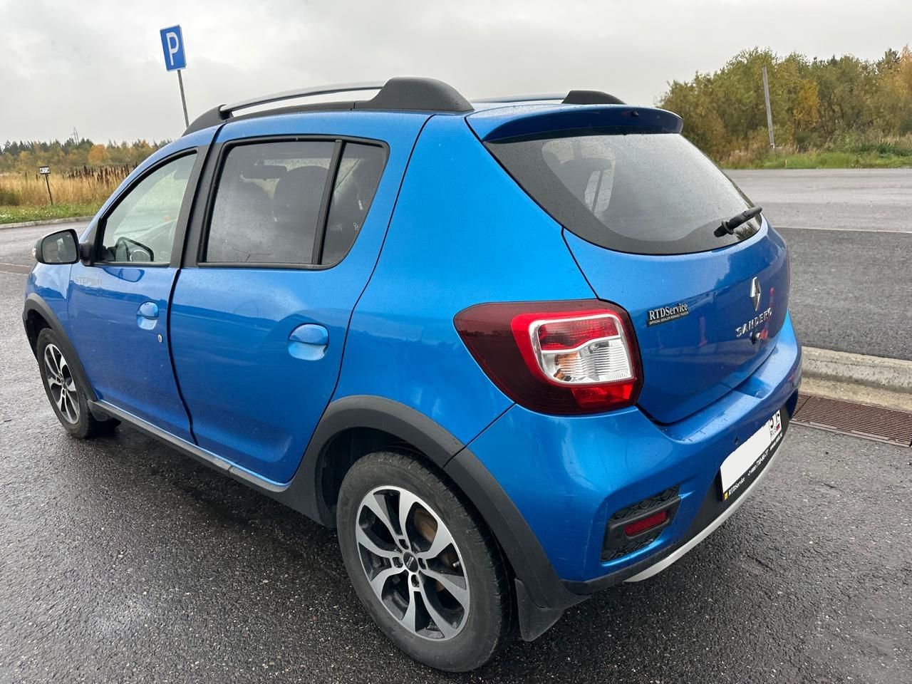 {{ obProduct.name }}