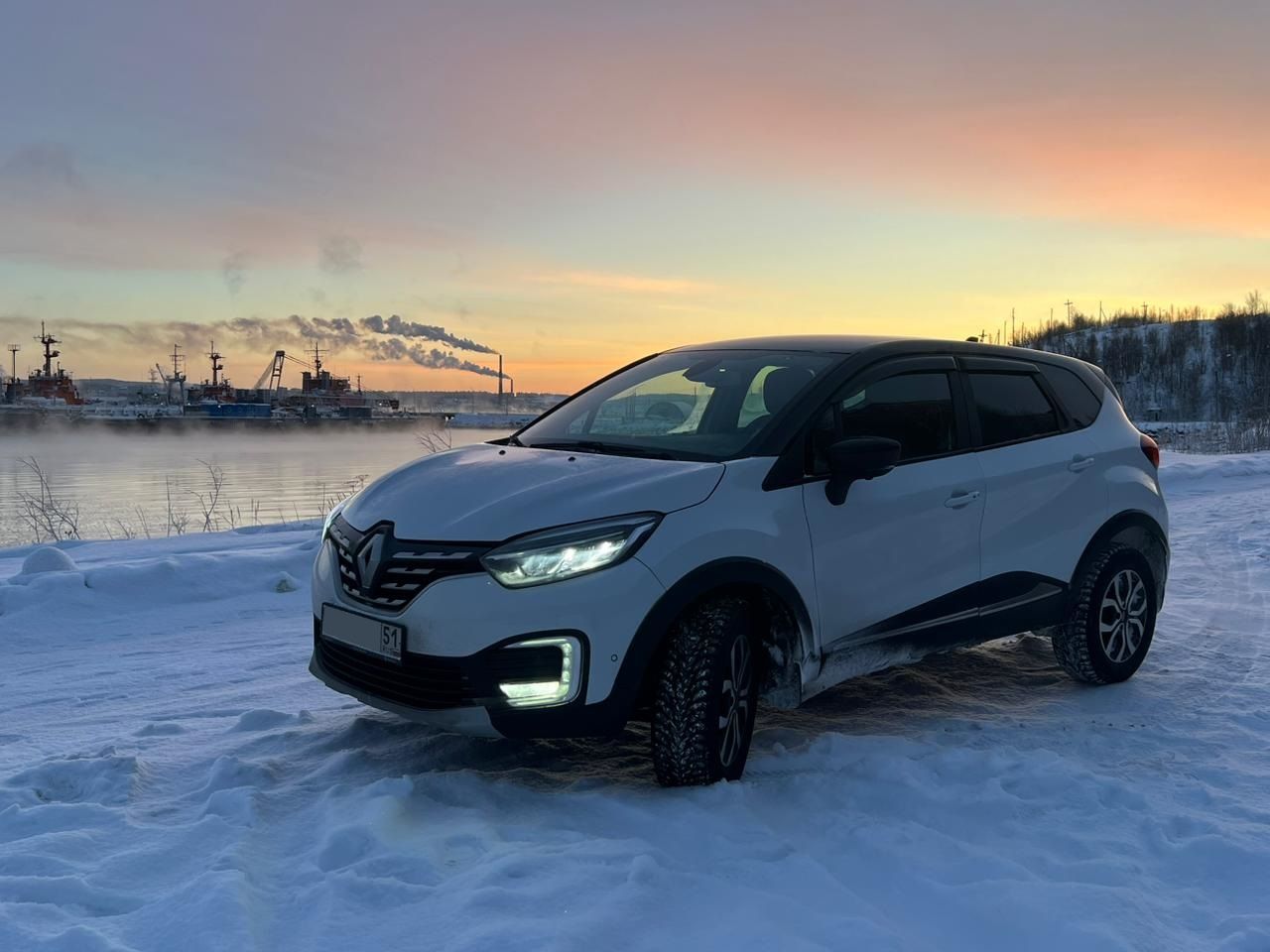 {{ obProduct.name }}