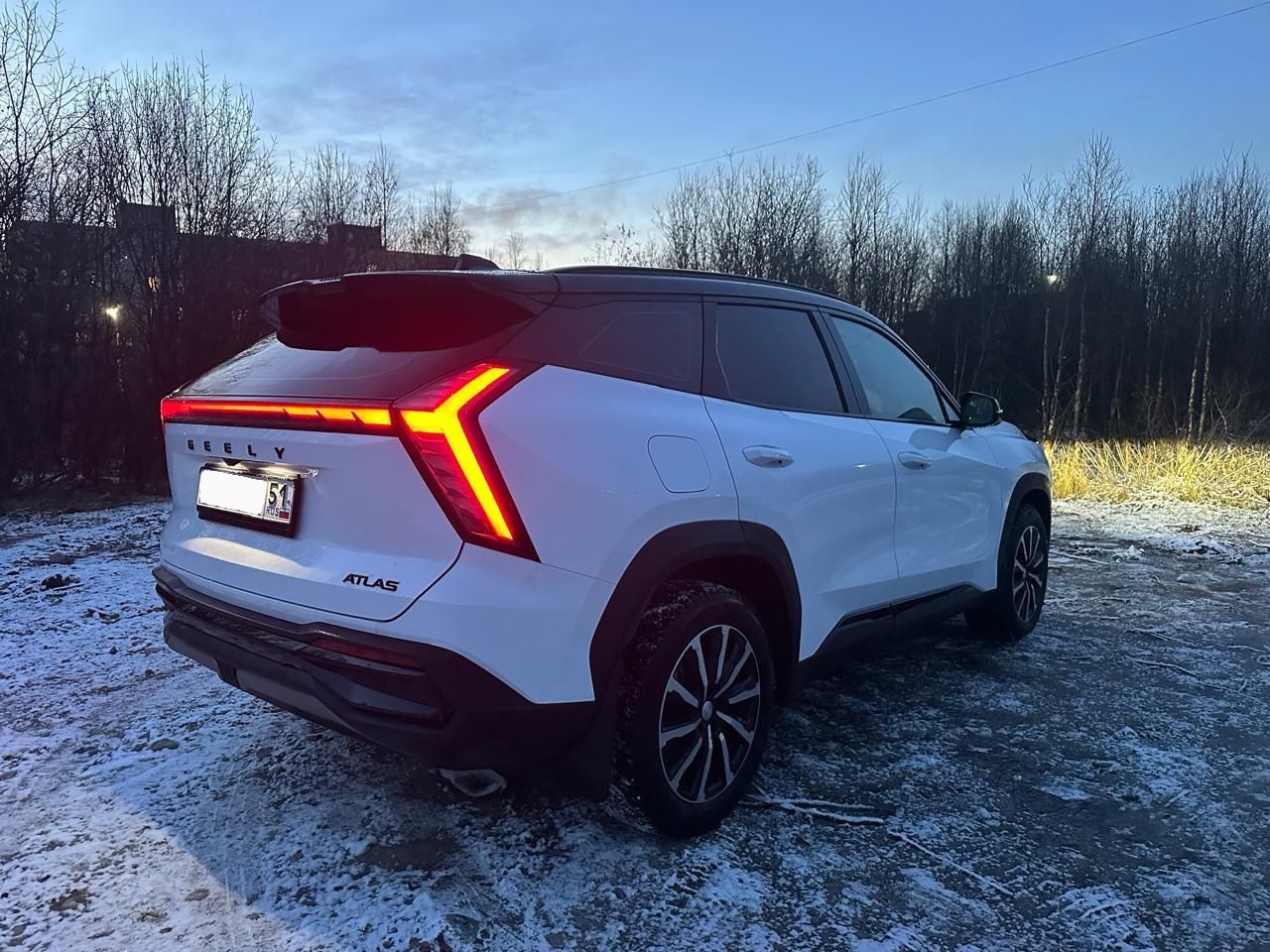 {{ obProduct.name }}