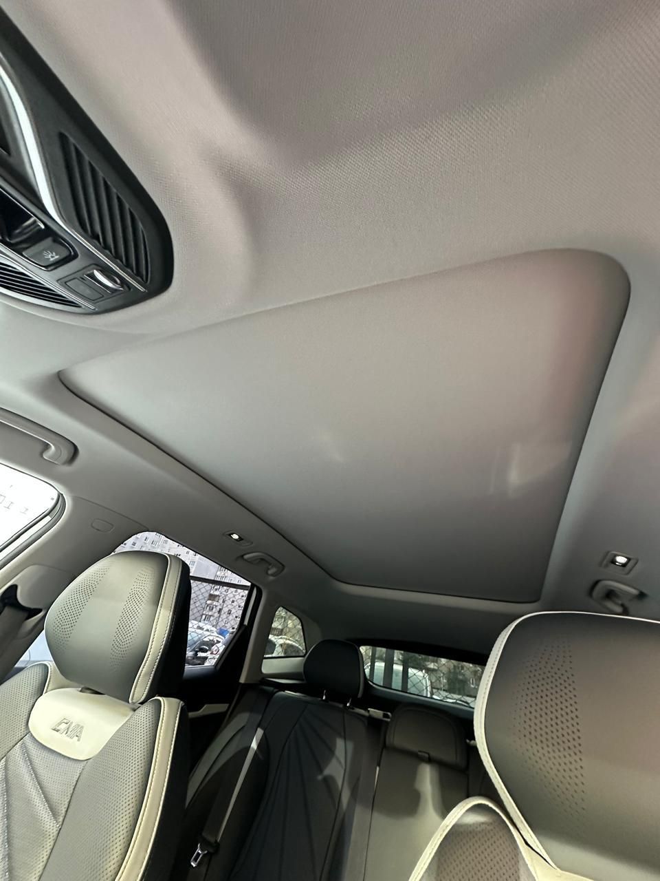 {{ obProduct.name }}