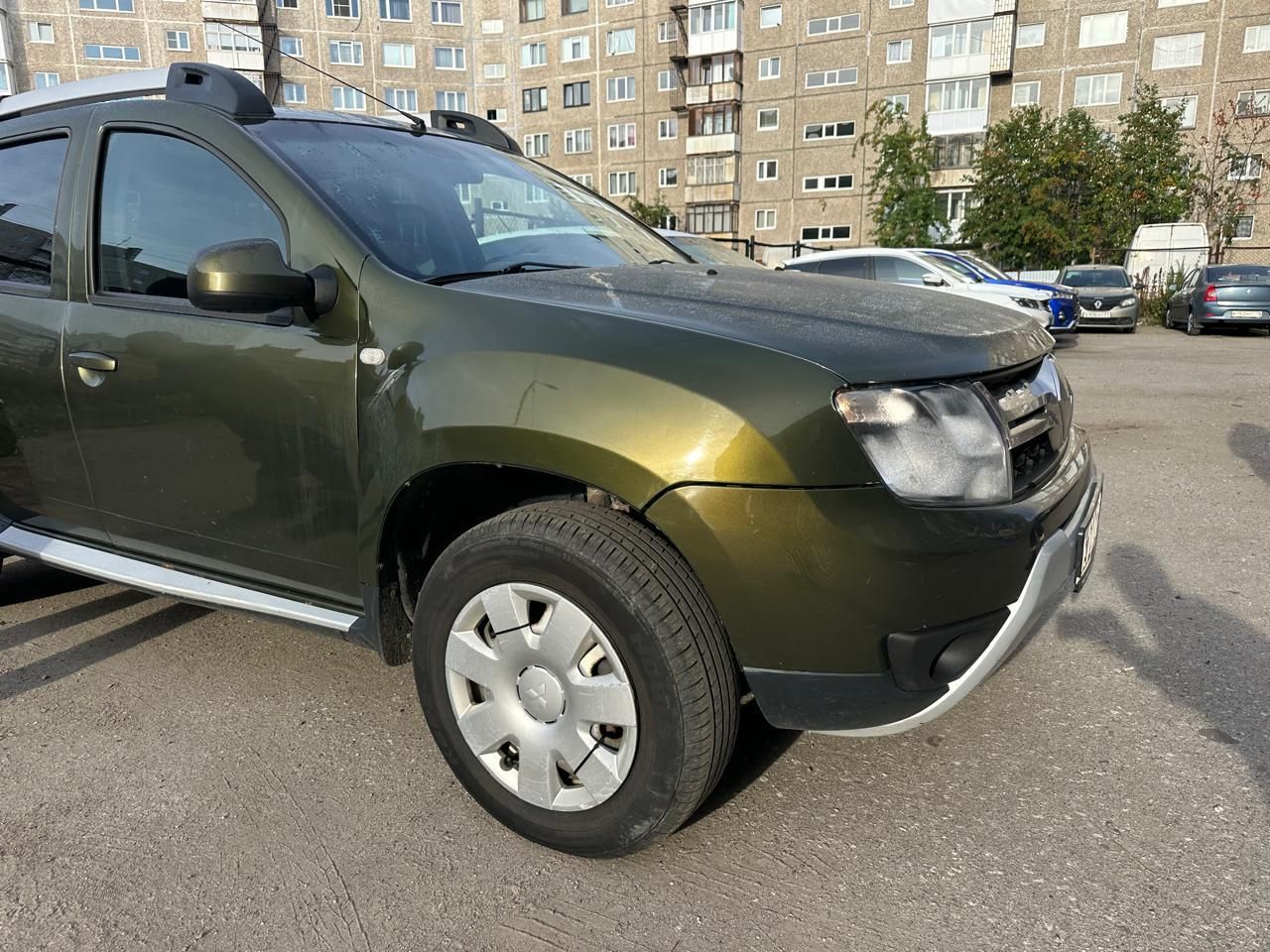 {{ obProduct.name }}