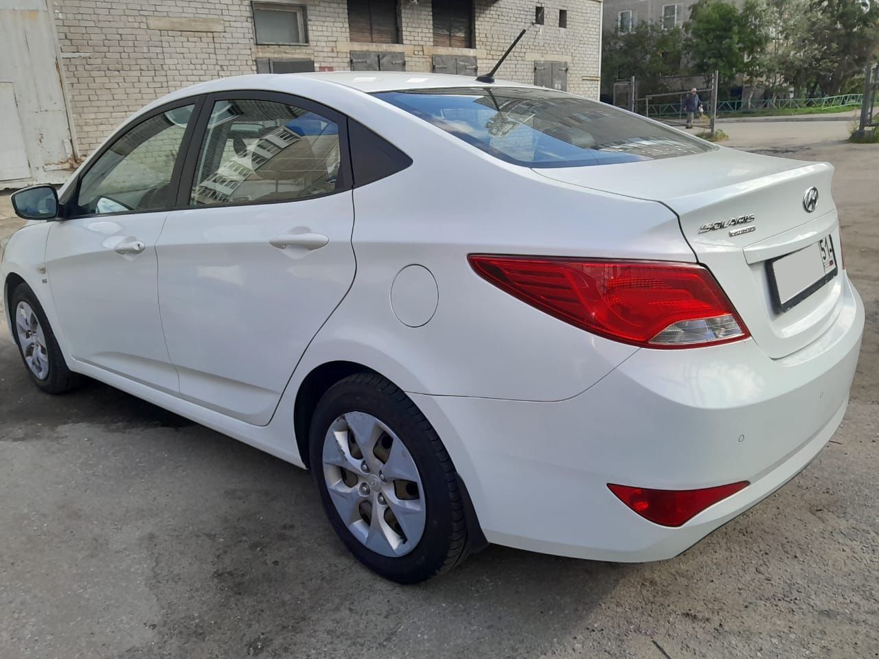 {{ obProduct.name }}