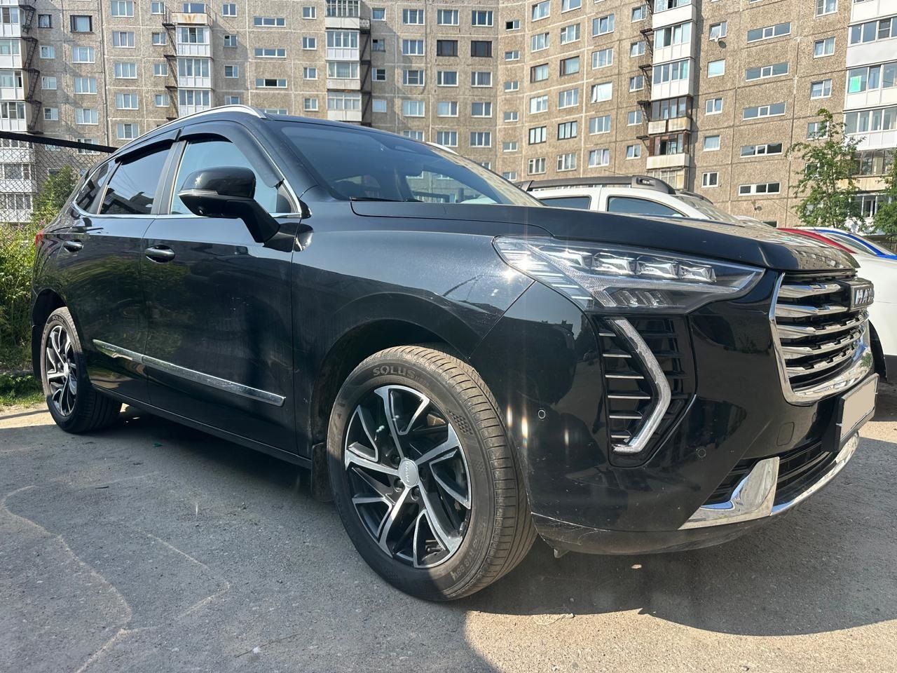 {{ obProduct.name }}