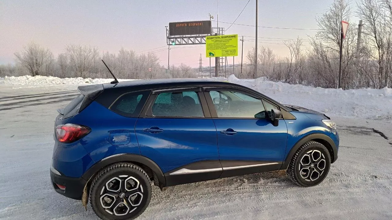 {{ obProduct.name }}