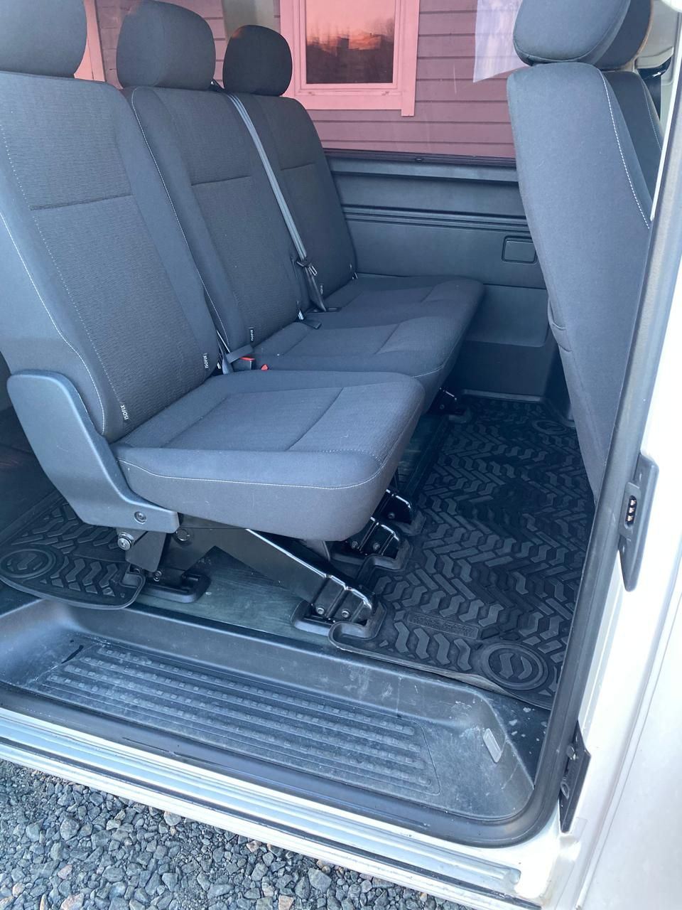 {{ obProduct.name }}