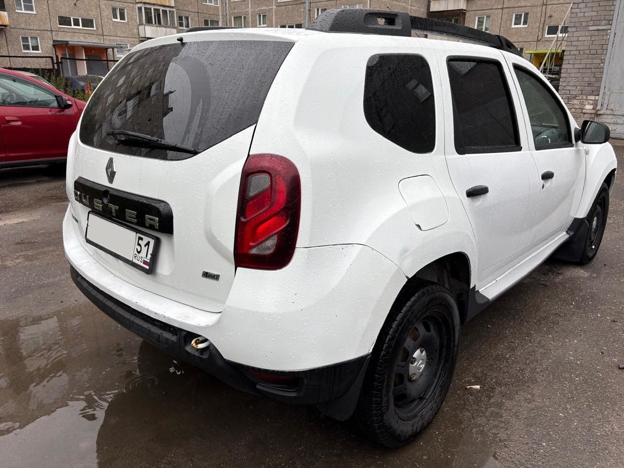 {{ obProduct.name }}