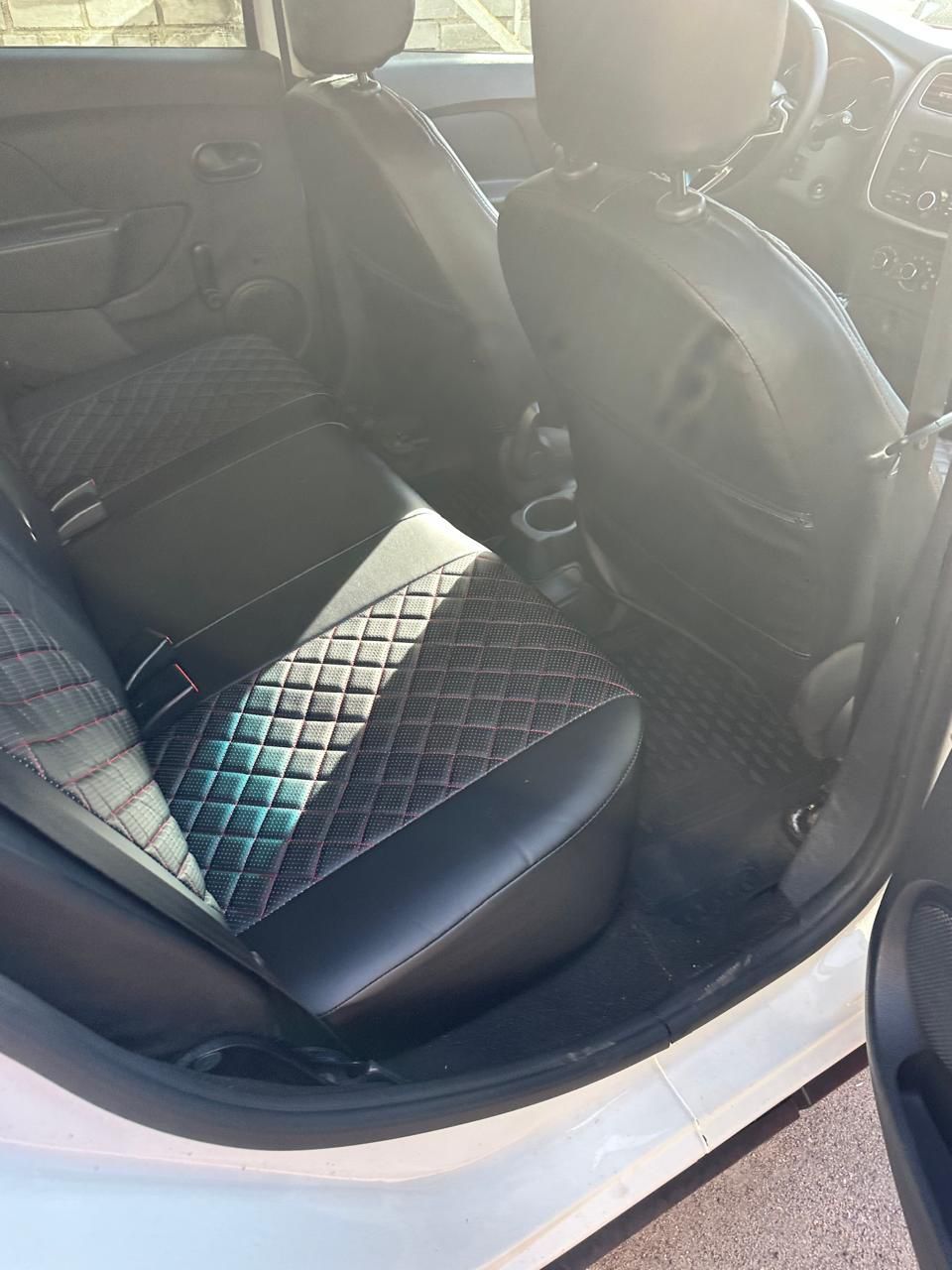 {{ obProduct.name }}